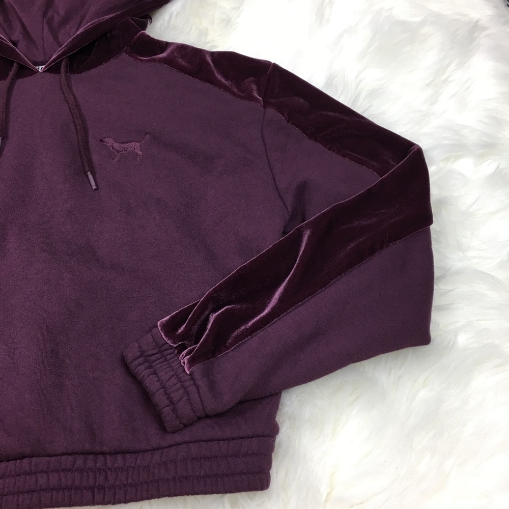 PINK Victoria’s Secret Cropped Hoodie XS Velvet - Picture 5 of 6